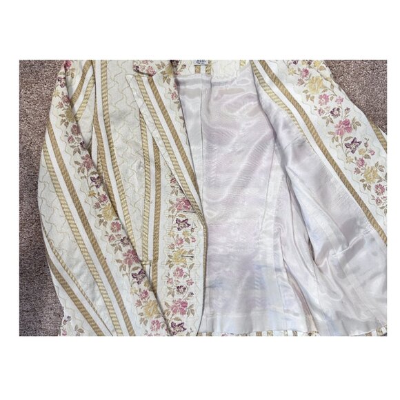Evelyn Vintage Gold Floral Blazer - Picture 5 of 5